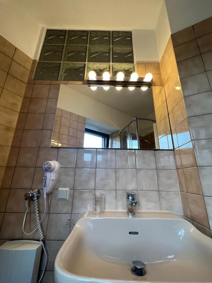 City Appartement A Zur Ewigen Lampe Dritte Etage Brühl Eksteriør billede